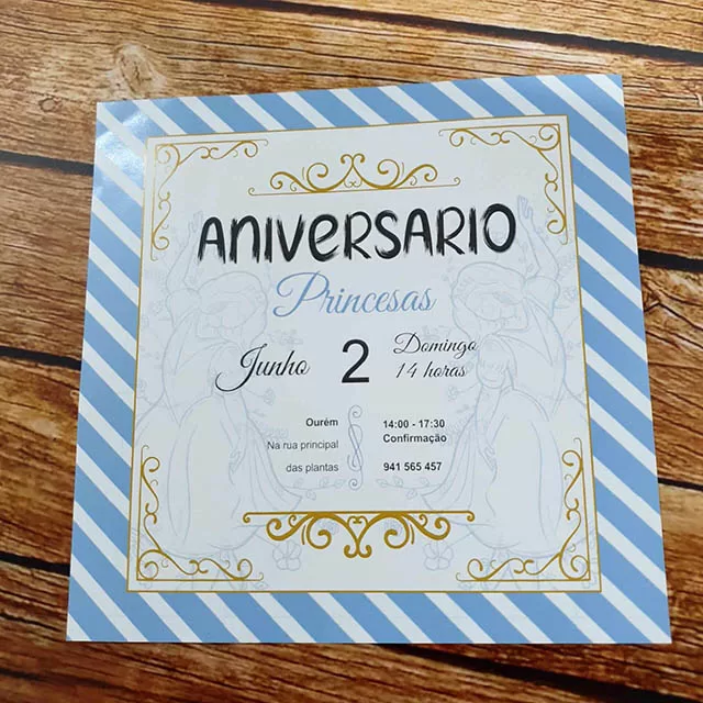 Convite tema angelical festas de aniversário para crianças tons dourados e azuis